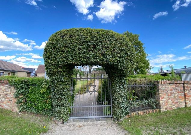 Eingang jüdischer Friedhof Zehdenick, Foto: Tourist-Info Zehdenick, Lizenz: Tourist-Info Zehdenick