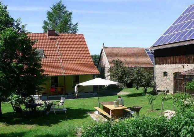 Ferienwohnung-Forsthaus-Innenhof, Foto: Rolf Birnstein, Lizenz: Rolf Birnstein Ferienwohnung-Forsthaus-Innenhof, Foto: Rolf Birnstein, Lizenz: Rolf Birnstein