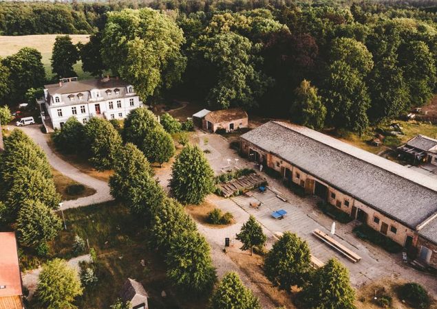 Gut Boltenhof - Luftaufnahme, Foto: Andrea Riest, Lizenz: Andrea Riest