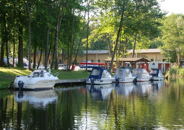 Bootsanleger Marina Alter Hafen © Brehm & Presch Marina GbR