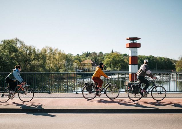 Radfahrer in Rathenow, Foto: Steven Ritzer, Lizenz: Tourismusverband Havelland e.V.