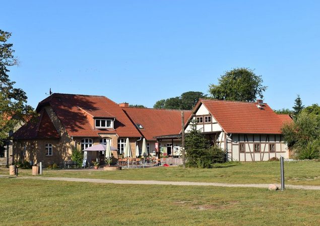 Blick aufs Weihnachtshaus, Foto: Elke Schmälzle