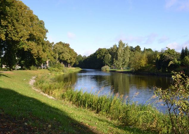Wandern an der Havel bei Zehdenick, Foto: Stefan Determann, Lizenz: Kirchenkreis OHL