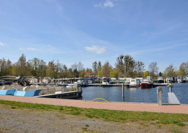 Neuer Hafen am Ziegeleipark, Foto: Andrer Presch, Lizenz: André Presch Neuer Hafen am Ziegeleipark, Foto: Andrer Presch, Lizenz: André Presch