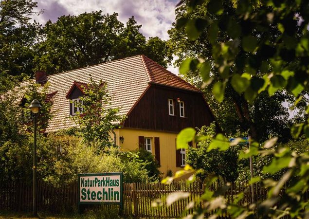 NaturParkHaus Stechlin in Menz, Foto: André Wirsig , Lizenz: REGiO-Nord mbH NaturParkHaus Stechlin in Menz, Foto: André Wirsig , Lizenz: REGiO-Nord mbH