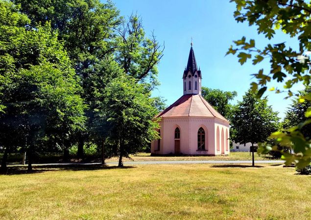 Rad-Wanderkirche Außenansich, Foto: Anke Treichel, Lizenz: Regio-Nord