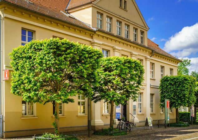 Tourist-Information Stadt Fürstenberg, Foto: Stadt Fürstenberg, Lizenz: Stadt Fürstenberg Tourist-Information Stadt Fürstenberg, Foto: Stadt Fürstenberg, Lizenz: Stadt Fürstenberg