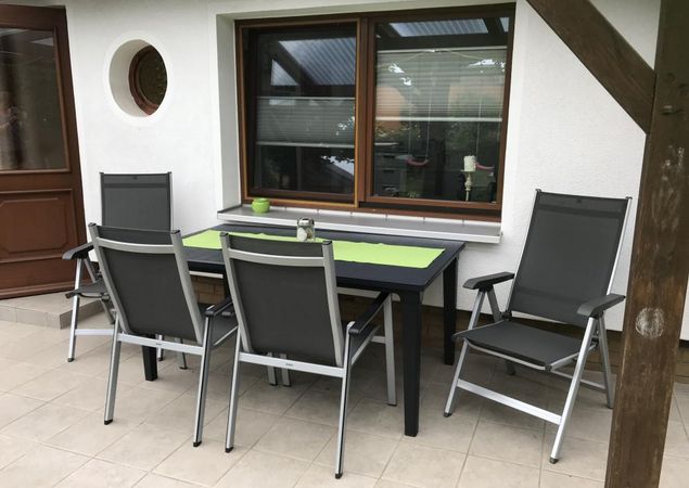 Ferienhaus Im Grünen - Terrasse am Ferienhaus, Foto: Diana Harm, Lizenz: Diana Harm