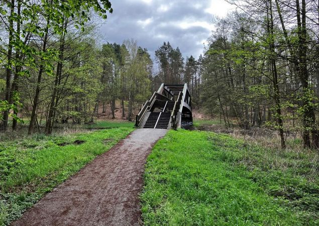 Brücke über die Woblitz, Foto: Jörg Bartz, Lizenz: TV Ruppiner Seenland e.V. Brücke über die Woblitz, Foto: Jörg Bartz, Lizenz: TV Ruppiner Seenland e.V.