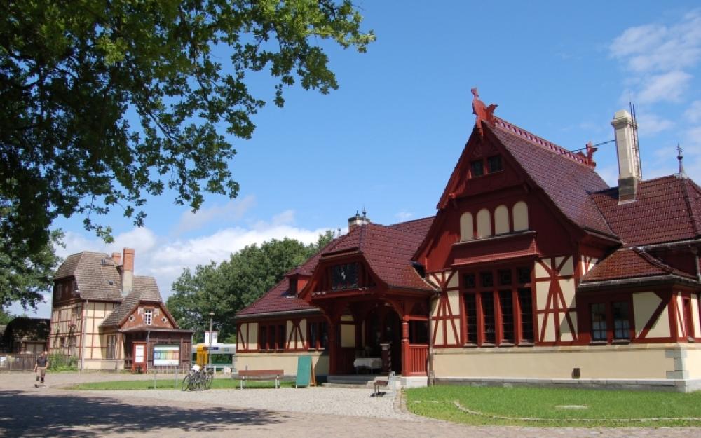 Kaiserbahnhof Joachimsthal, Foto: TMB-Fotoarchiv/Claus-Dieter Steyer Kaiserbahnhof Joachimsthal, Foto: TMB-Fotoarchiv/Claus-Dieter Steyer