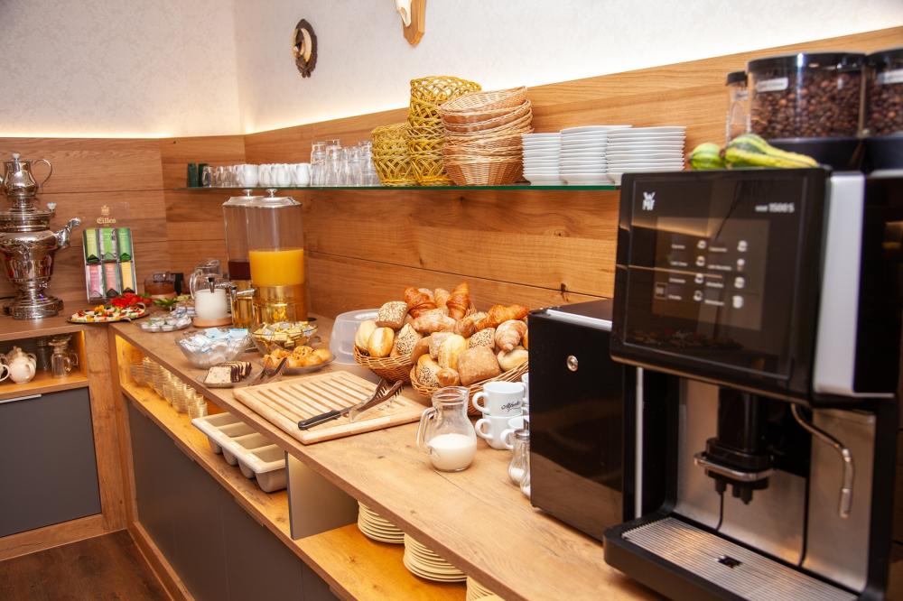 Frühstücksbuffet Hotel Zum Löwen, Foto: René Töllner Frühstücksbuffet Hotel Zum Löwen, Foto: René Töllner