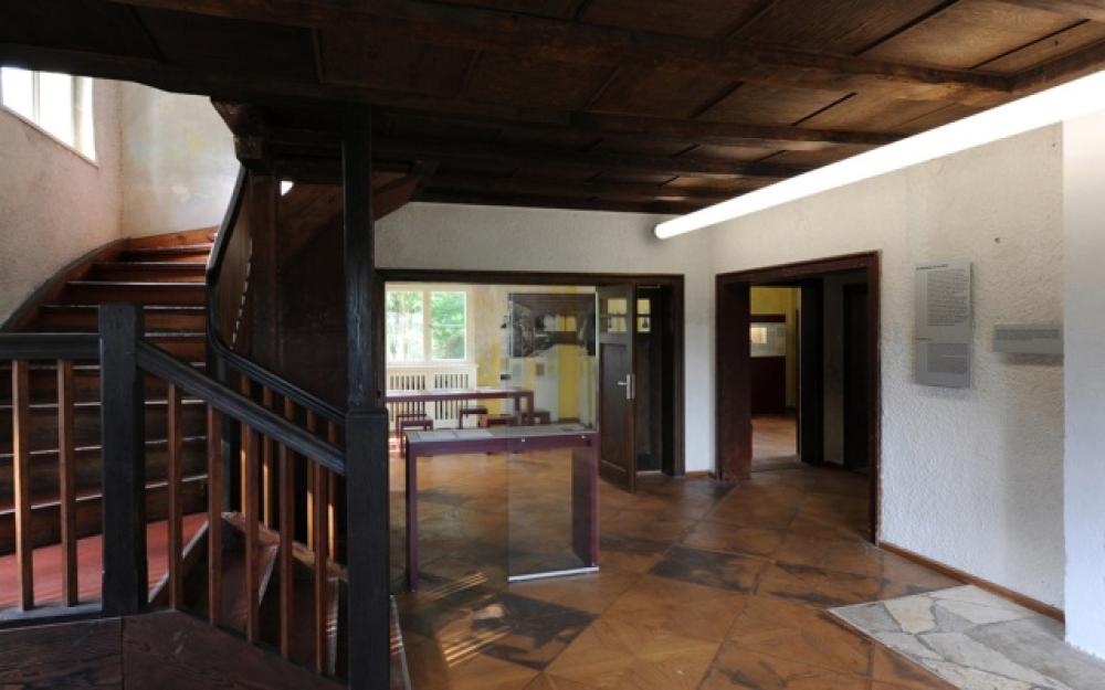 Eingangsbereich Führerhaus, Foto: Marion Lammersen, 2010 Eingangsbereich Führerhaus, Foto: Marion Lammersen, 2010