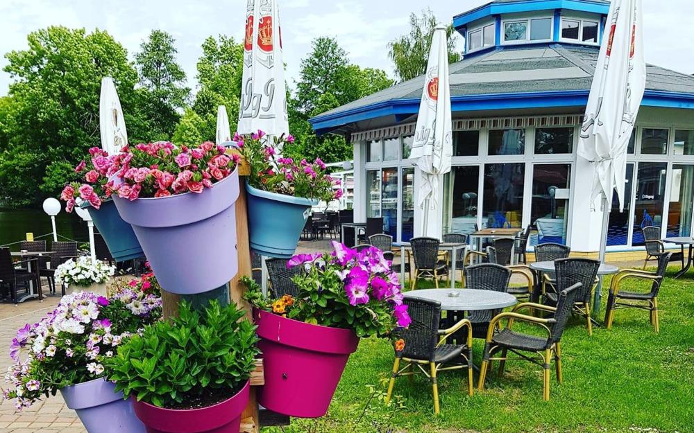 Da Vinci - italienisches Restaurant & Eiscafé, Foto: G. Sifidis, Lizenz: G. Sifidis Da Vinci - italienisches Restaurant & Eiscafé, Foto: G. Sifidis, Lizenz: G. Sifidis