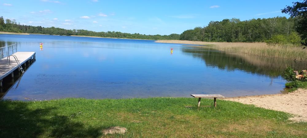 Badestelle am Moderfitzsee in Himmelpfort, Foto: Rhea Knaak, Lizenz: REGiO-Nord Badestelle am Moderfitzsee in Himmelpfort, Foto: Rhea Knaak, Lizenz: REGiO-Nord