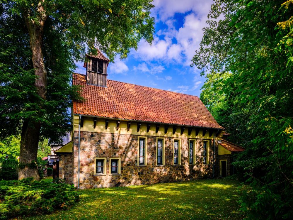 Kirche - Außenansicht, Foto: A. Wirsig, Lizenz: Regio-Nord Kirche - Außenansicht, Foto: A. Wirsig, Lizenz: Regio-Nord